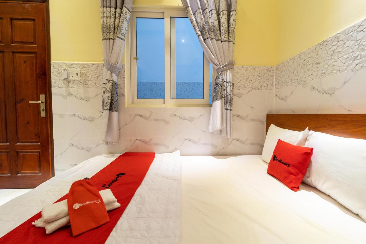 Hotel Reddoorz Near Etown 4 à Hô Chi Minh-Ville Extérieur photo